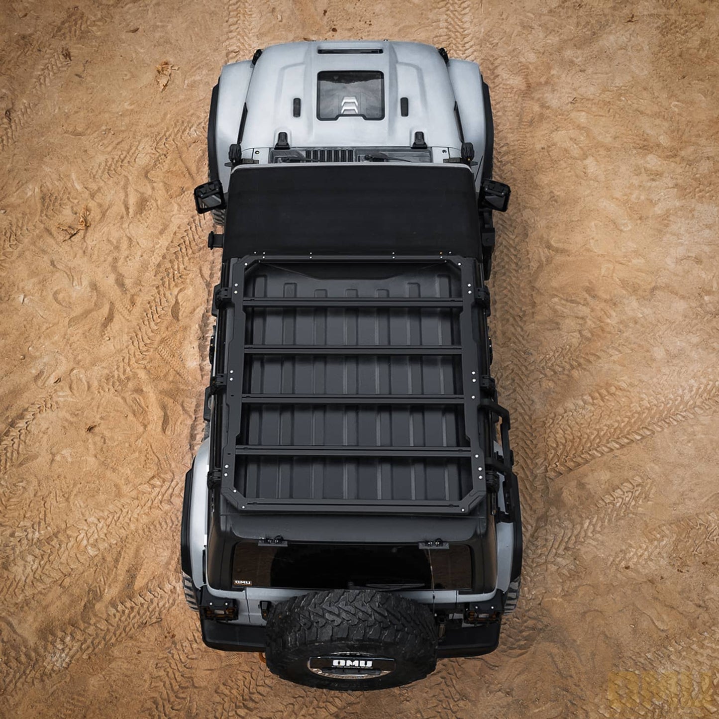 Genesis Series Multifunctional Aluminum Roof Luggage Rack With Rear Window Side Ladder(18-24 Jeep Wrangler JL)