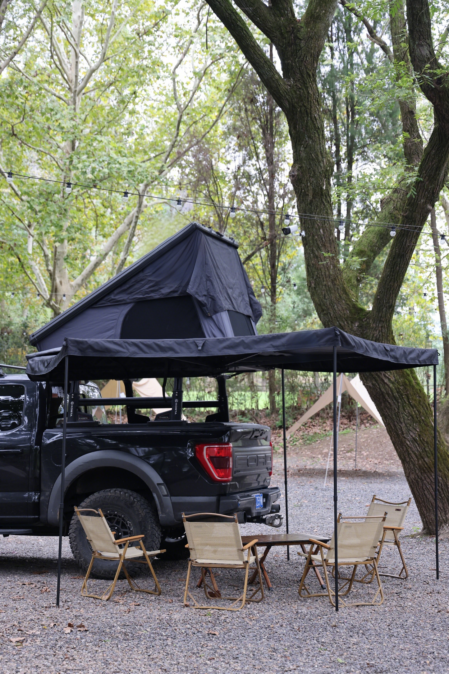 Rooftop Camping Hardshell Overland Tent with Ladder (SUV Jeep Ford Off-Road Vehicles Van Truck)