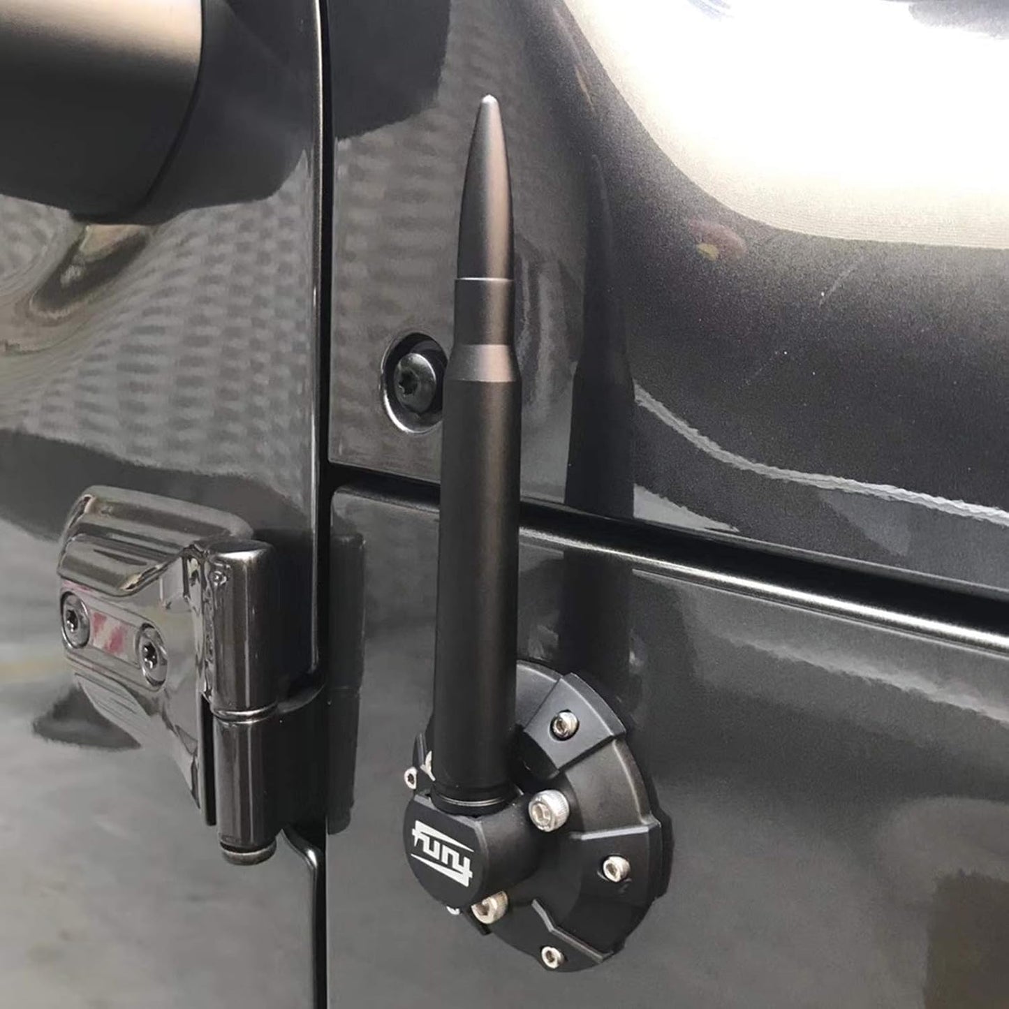 Maiker Radio Antenna Base Cover (07-18 Jeep Wrangler JK JKU / 18-24 JL JLU Gladiator JT)