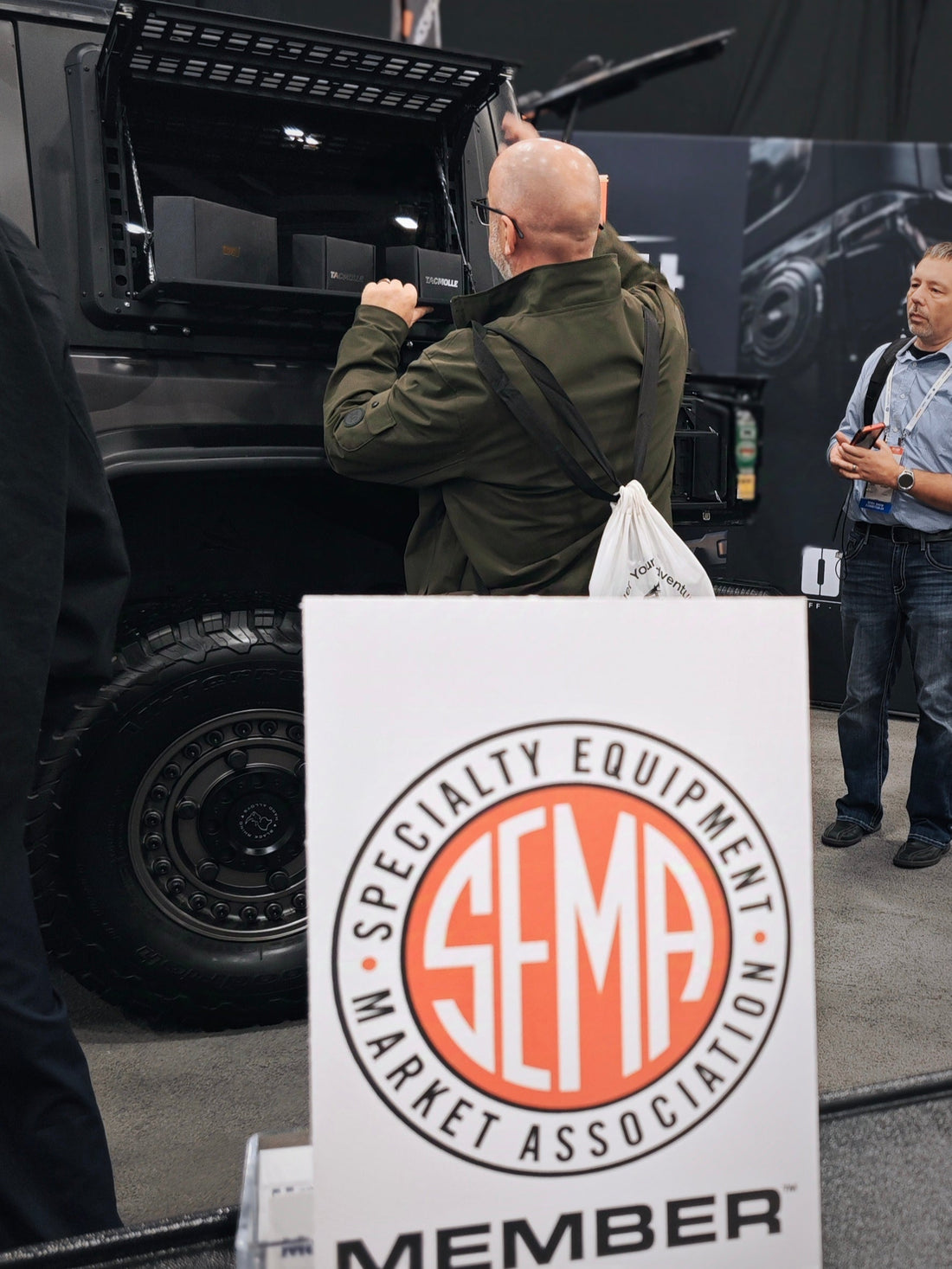 Maikeroffroad × OMU at SEMA 2025